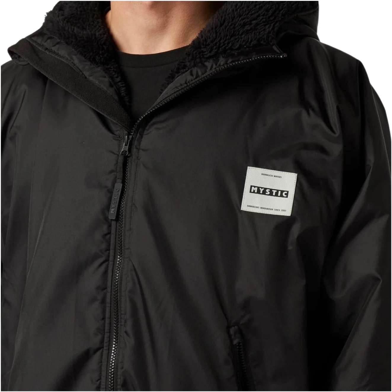 2026 Mystic Explorar Poncho 35018.240400 - Black